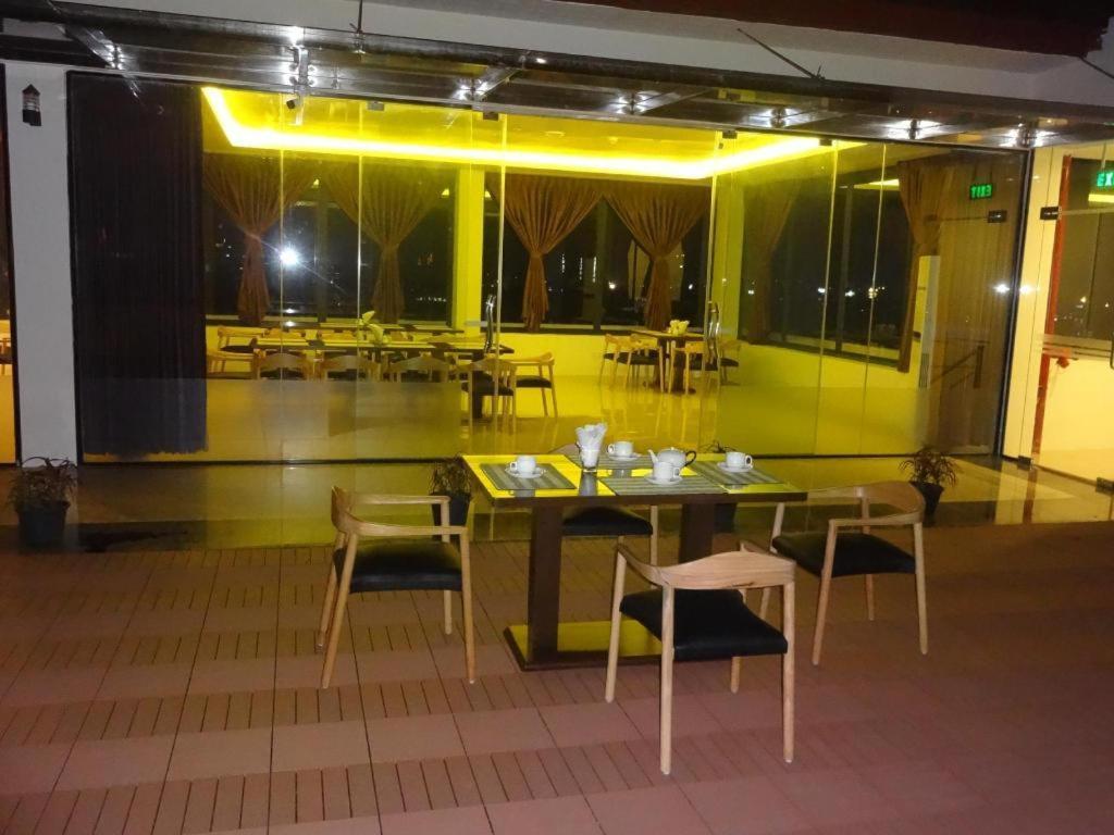 Virati Hotel Rangun Kültér fotó