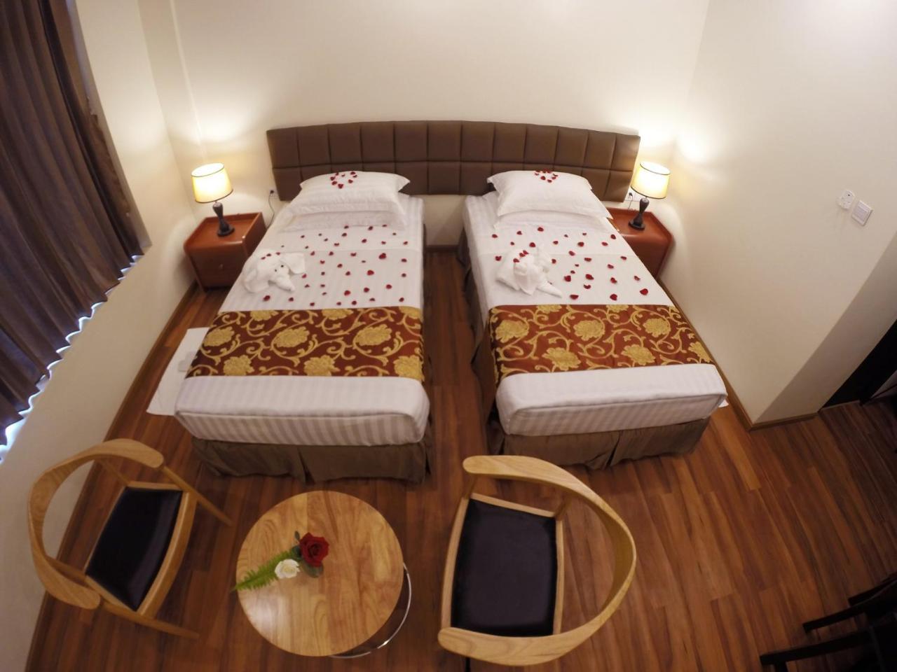 Virati Hotel Rangun Kültér fotó