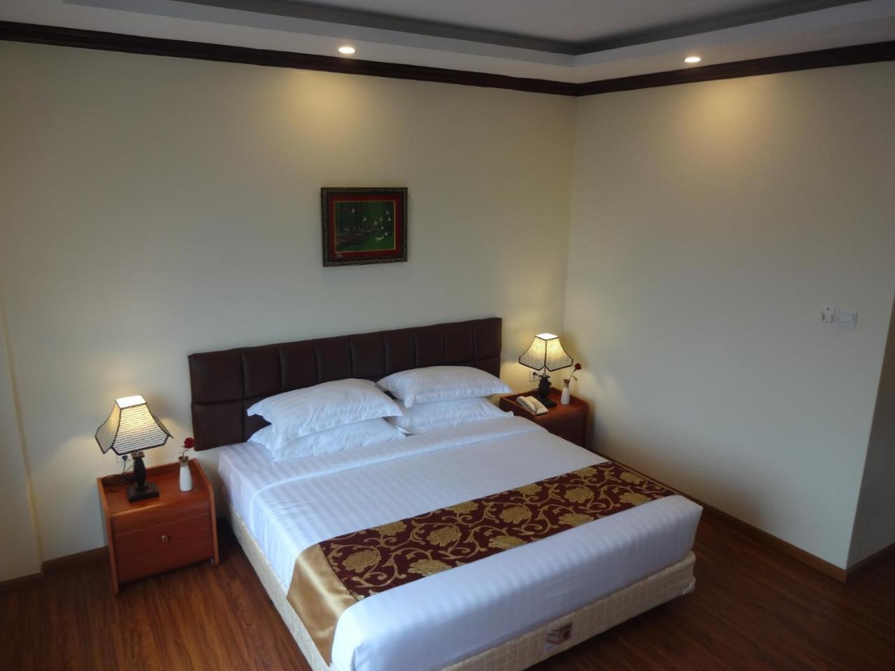 Virati Hotel Rangun Kültér fotó