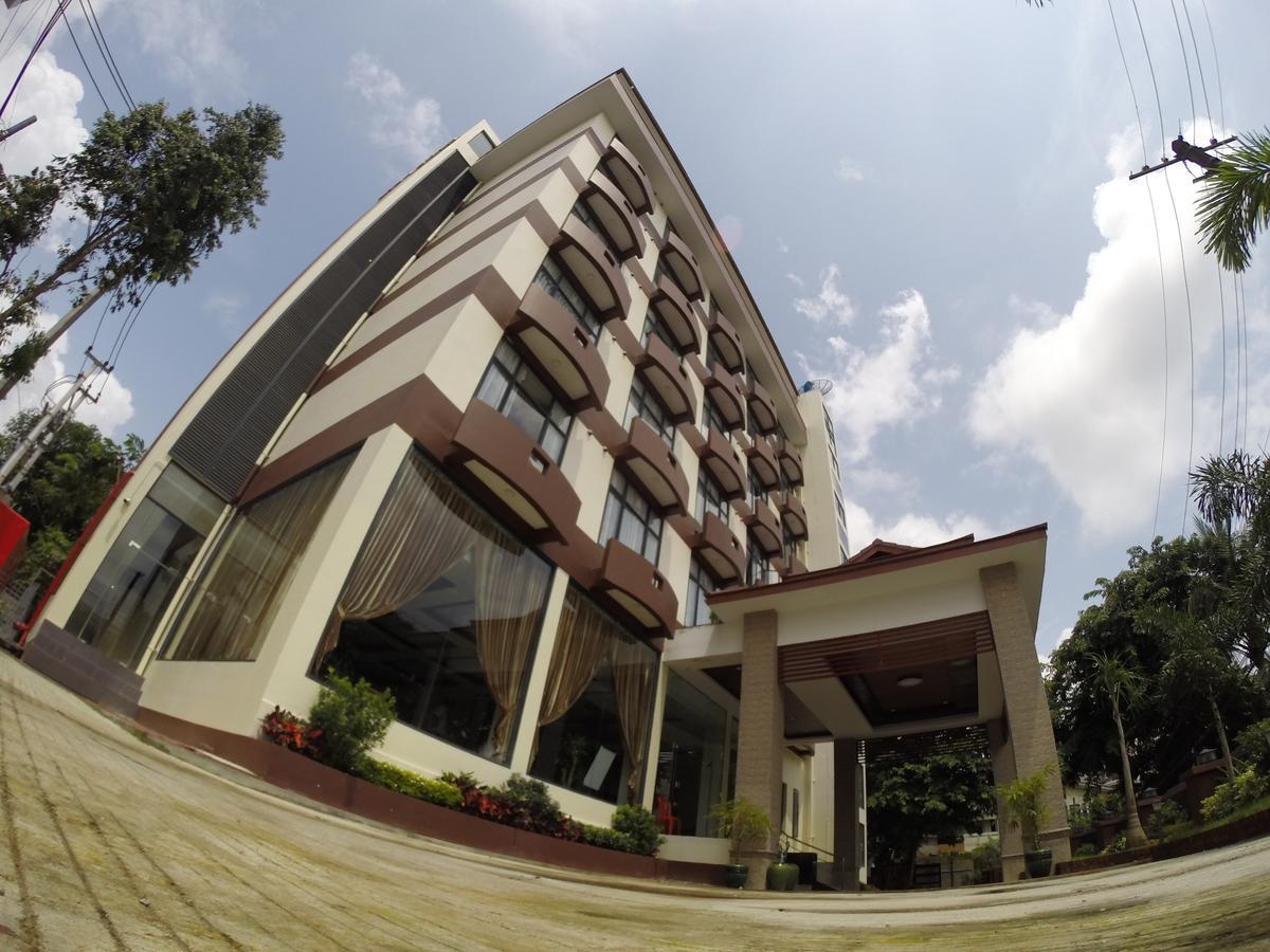 Virati Hotel Rangun Kültér fotó