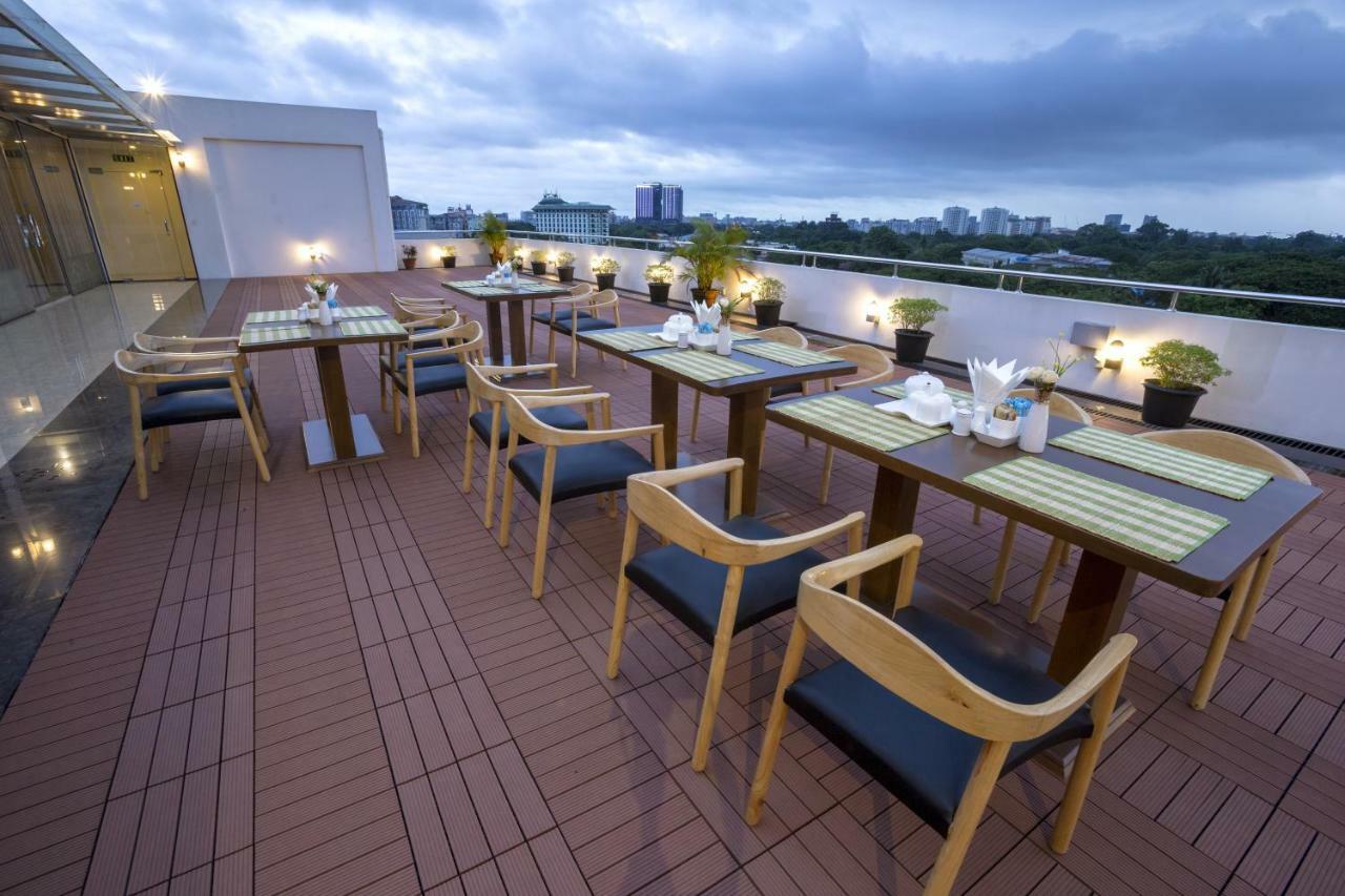 Virati Hotel Rangun Kültér fotó